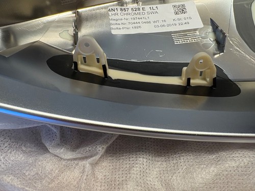 New Audi A6 A7 C8 S8 Front Right Door Mirror Cover 4N1857528E OEM - Image 7