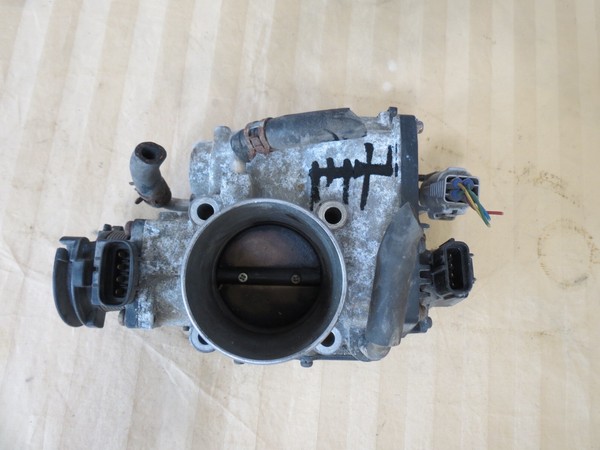 01-02 4runner 03-04 Tacoma 3.4L Fuel Throttle Body 89452-35030 22030-62020