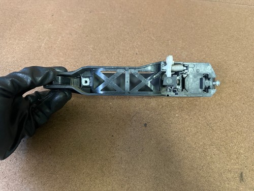 2008-2017 Buick Enclave Front Right Passenger Side Exterior Door Handle OEM - Image 5