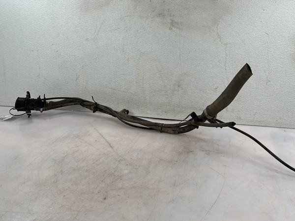 2015- 2016 GMC Yukon XL 6.2L Fuel Filler Neck Pipe Assembly OEM