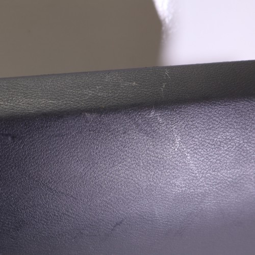 2022-2024 Nissan Frontier Glove Compartment Storage Box 68210-9Bu1a - Image 3