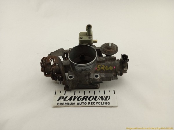 Toyota 4Runner Throttle Valve Body 3.4L 6 Cylinder Fits 1997-2002 97 98 99 00 01