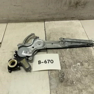 2011 TOYOTA RAV4 FRONT LEFT DRIVE DOOR WINDOW REGULATOR MOTOR OEM+