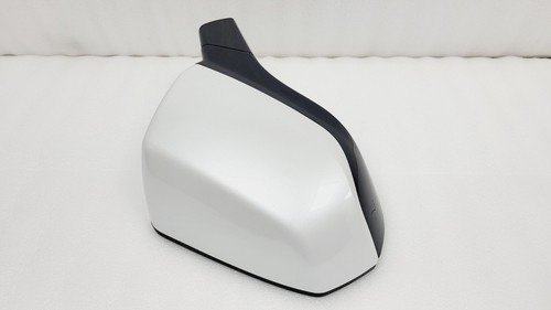 Side Mirror 2021 -2024 Chevy Suburban Tahoe GMC Yukon Right 6-Pin 84977249 - Image 4