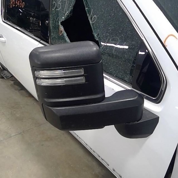 Passenger Side View Mirror Opt Dbg Fits 20-26 SILVERADO 2500 PICKUP 1025264